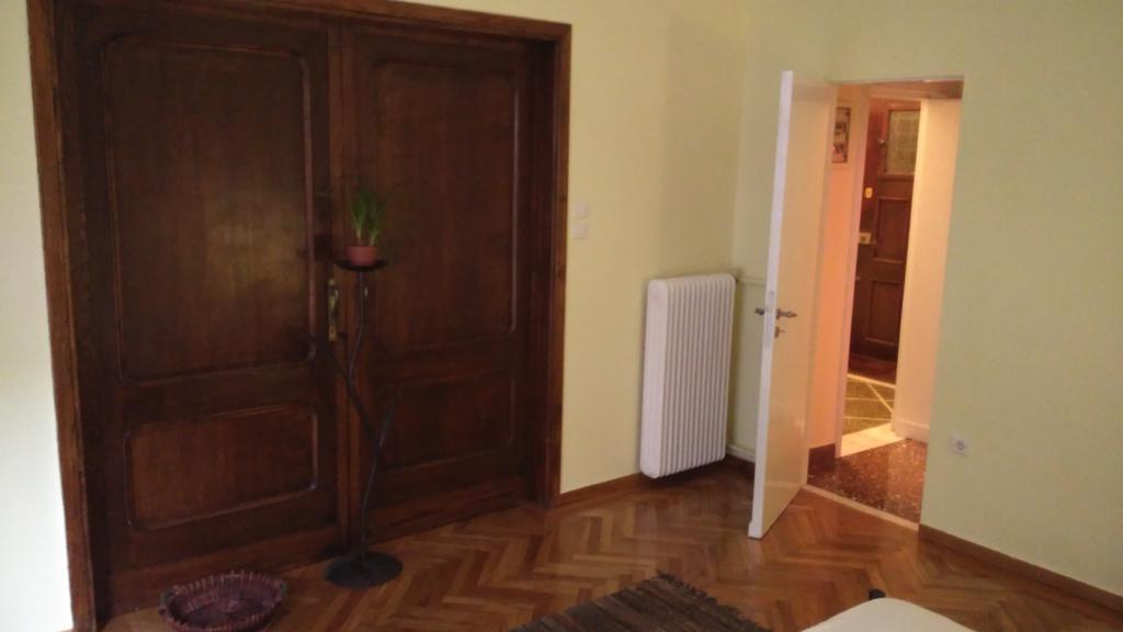 The Dionysos Inn Atene Esterno foto